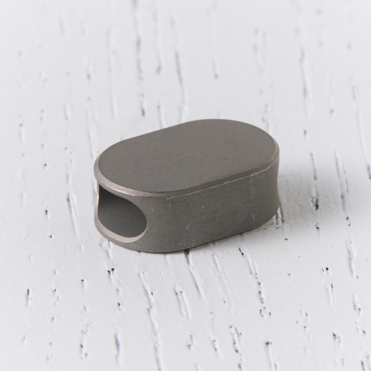 Capsule Slim Bead