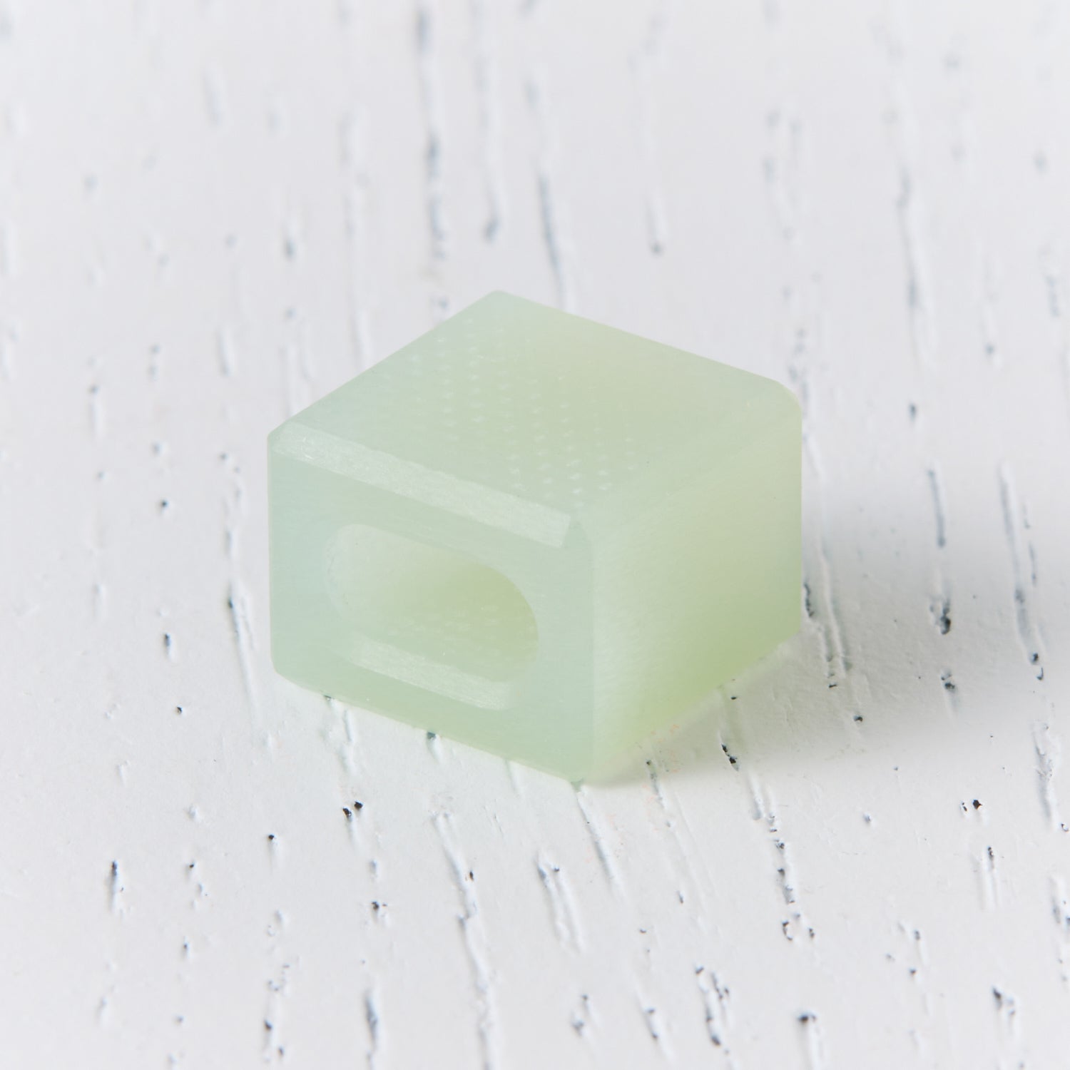 Mono Bead