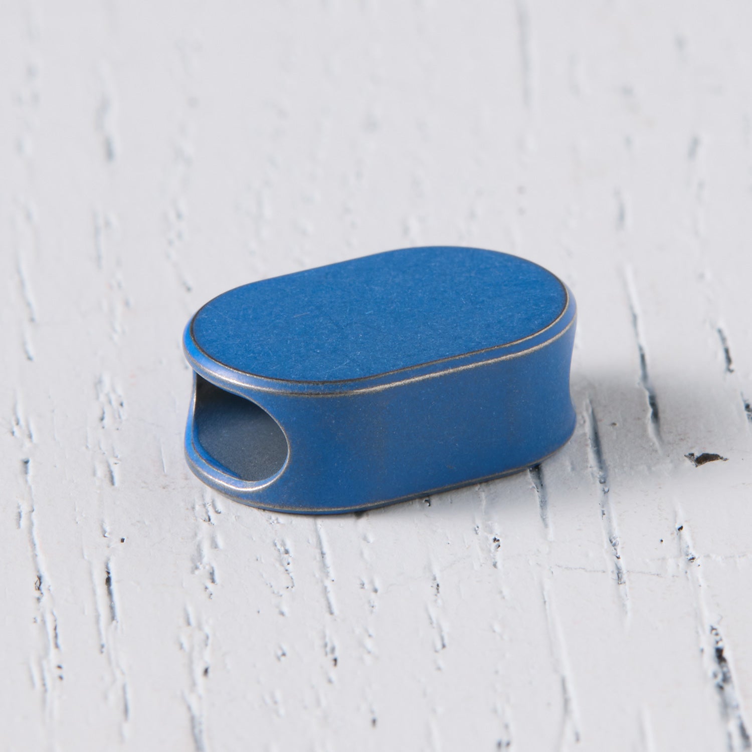 Capsule Slim Bead