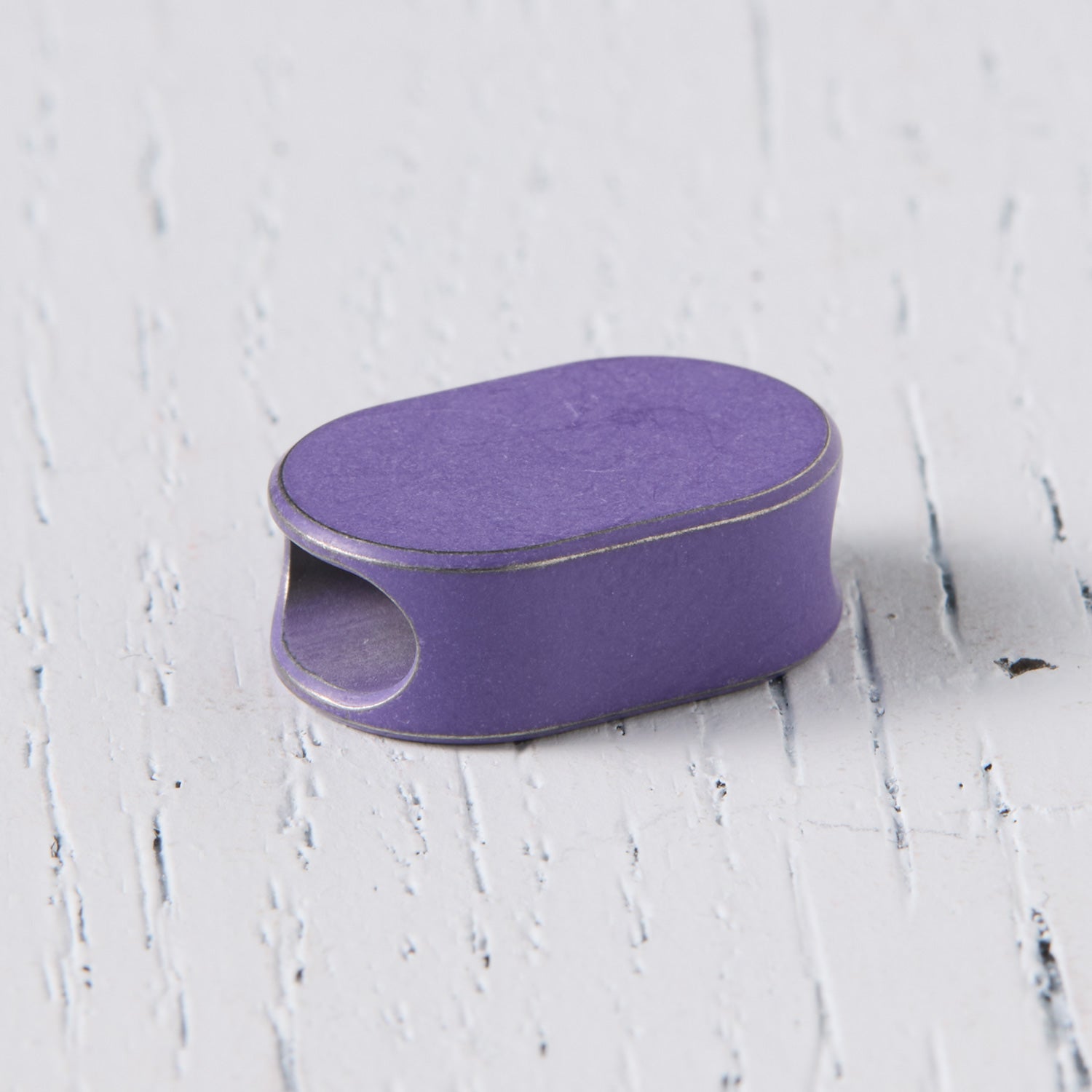 Capsule Slim Bead