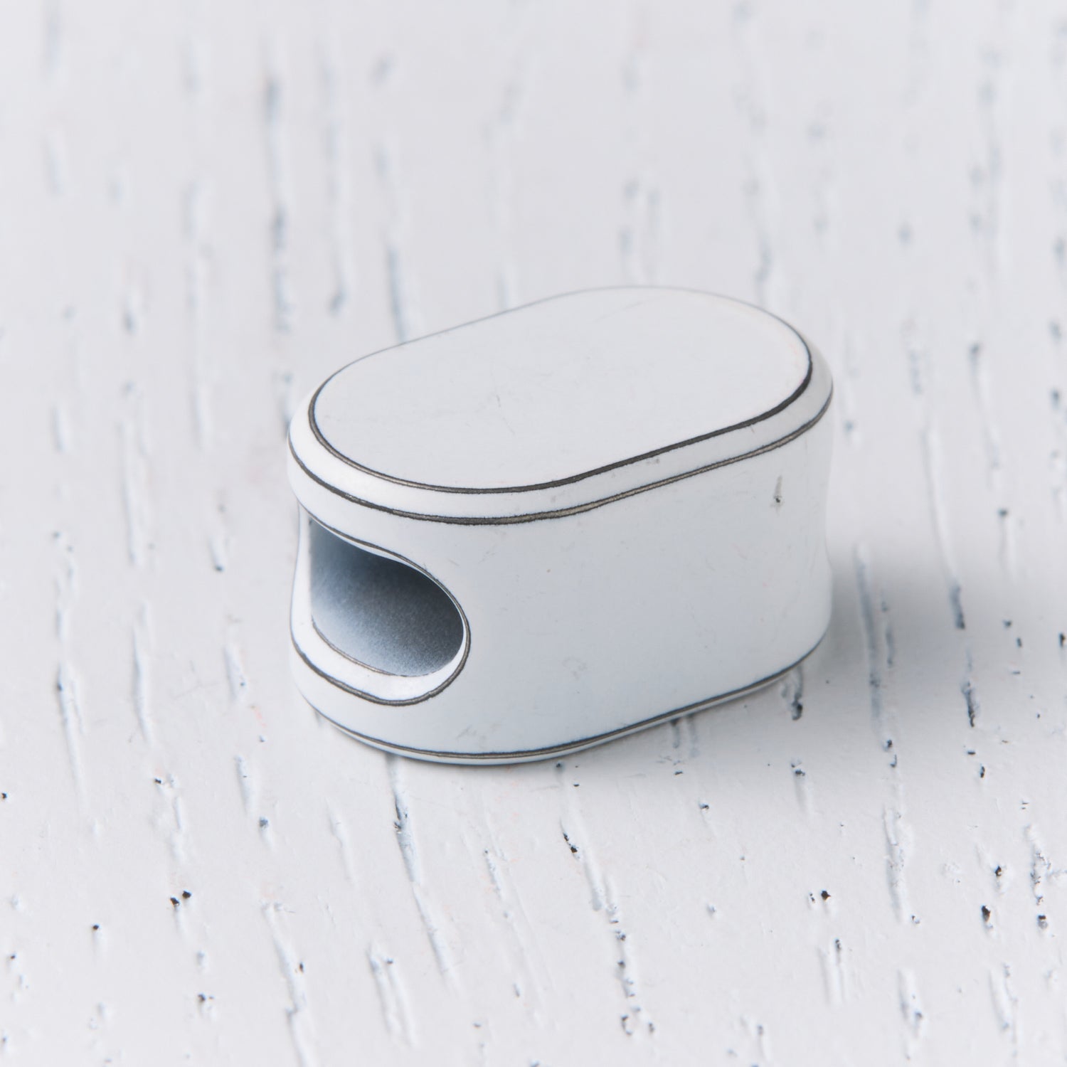Capsule Bead