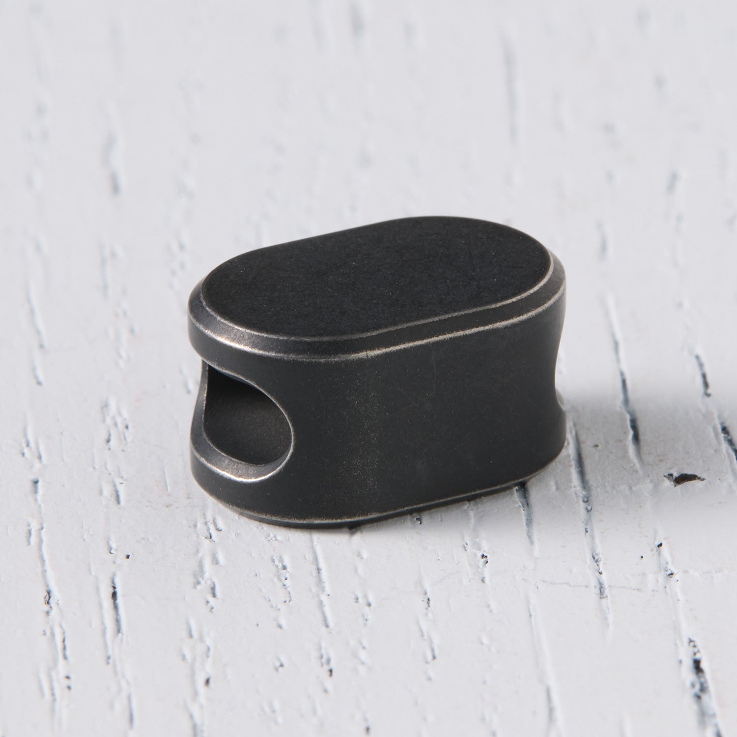 Capsule Bead