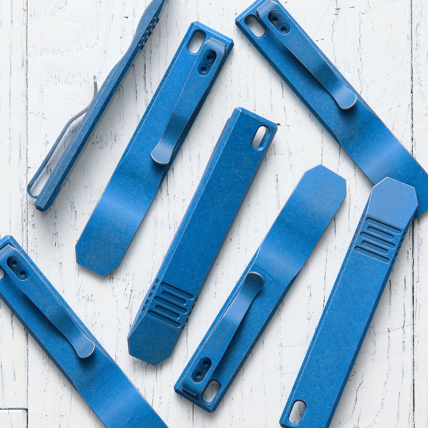 Dirty Deeds Pry Bar - Ti - Definitely Blue Cerakote