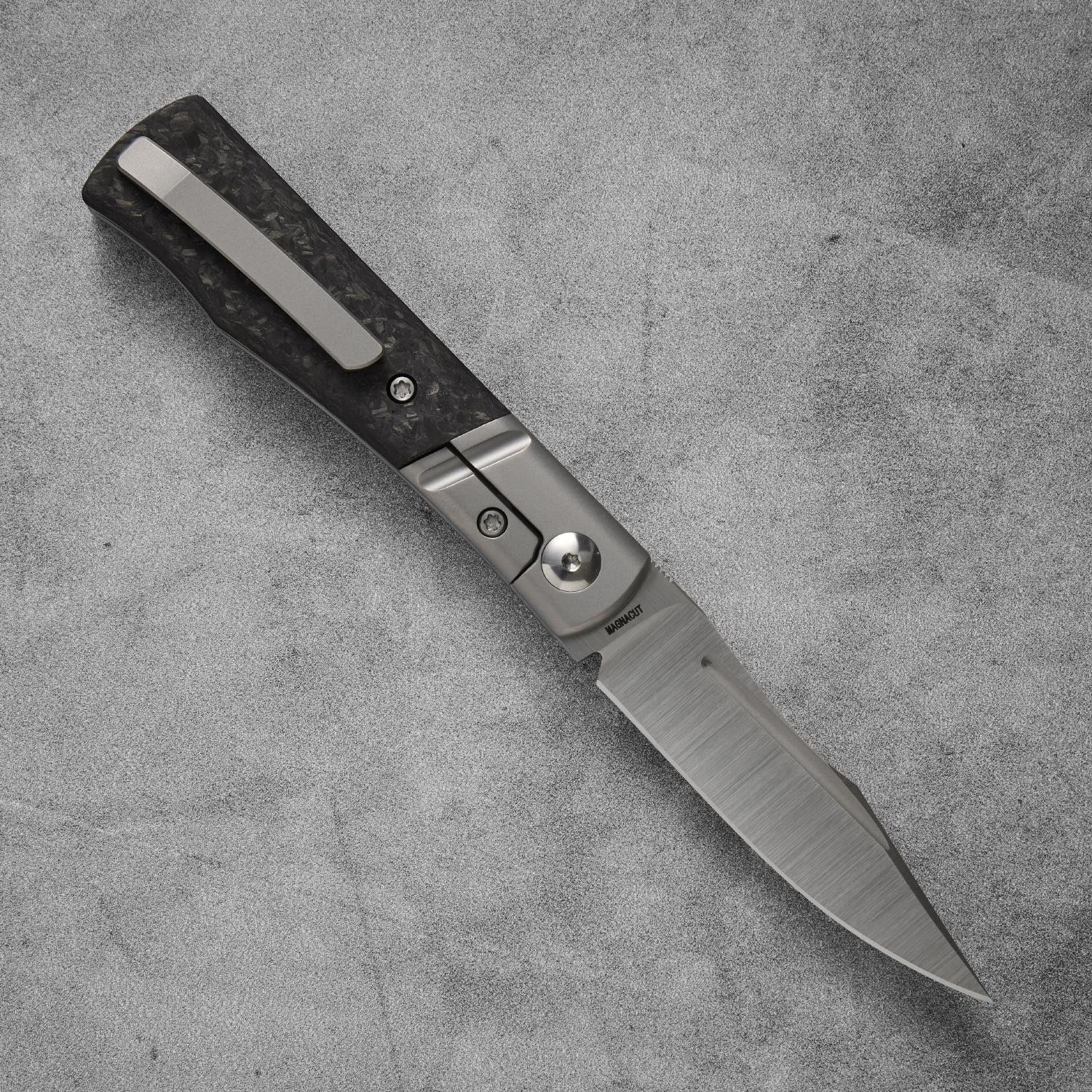 Kingpin Front Flipper Bolster Lock - Forged Carbon Fiber / Belt Satin